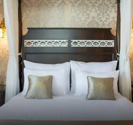 Hotel Provence Mansion Alaçatı