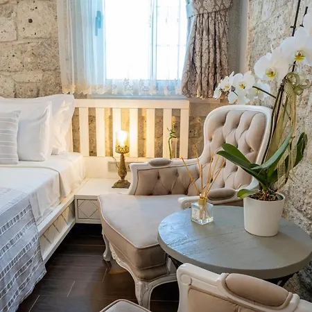 Provence Mansion Алачати