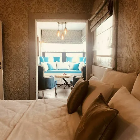 Provence Mansion Otel 2*