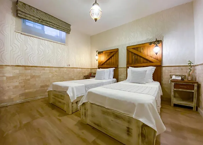 Provence Mansion Hotel 2*