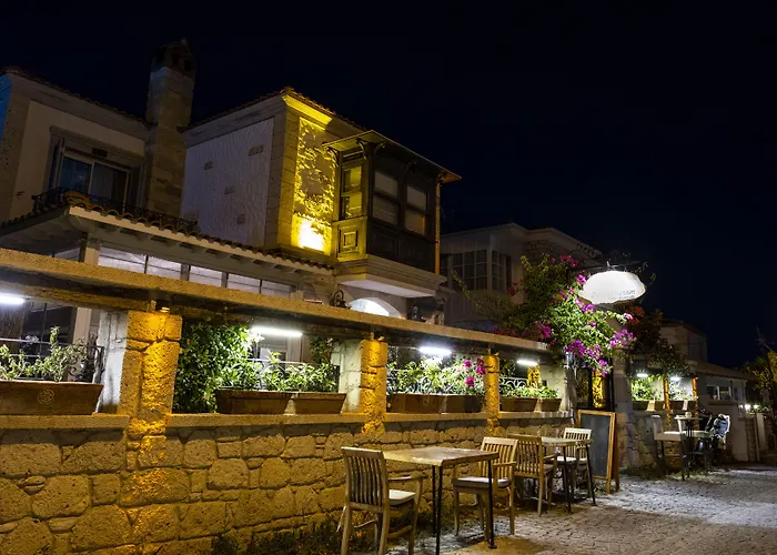 Provence Mansion Hotel 2*