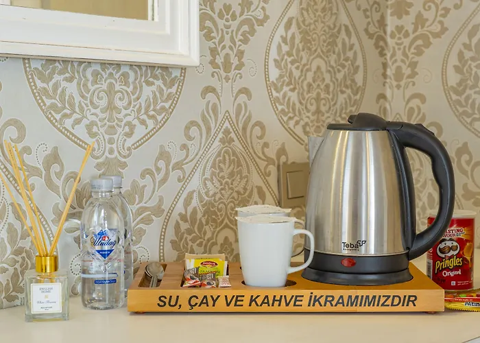 Provence Mansion Hotel