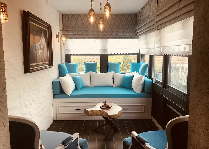 Provence Mansion Hotel