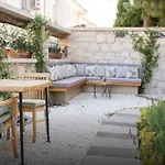Provence Mansion ホテル