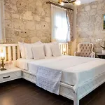 Provence Mansion