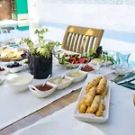 Provence Mansion 2*