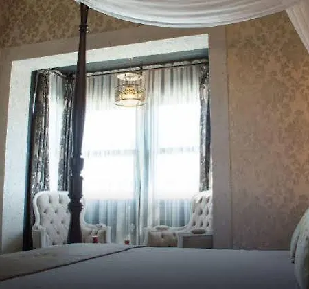 Provence Mansion Алачати