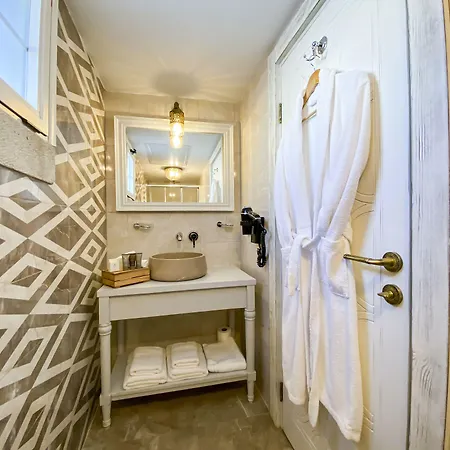 Отель Provence Mansion