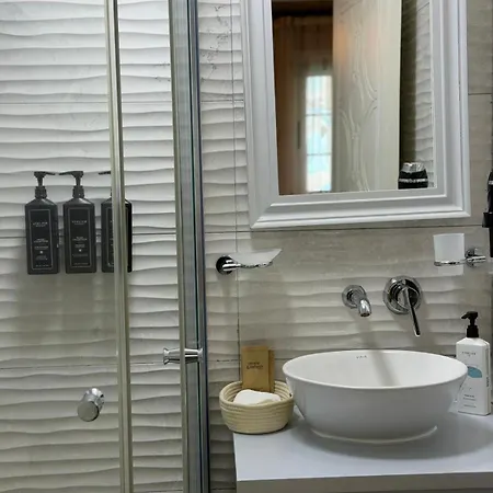 Provence Mansion فندق 2*